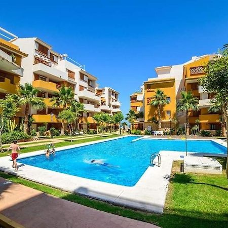 Olivia Sunny 2 Bedroom Apartament Punta Prima Torrevieja Dış mekan fotoğraf