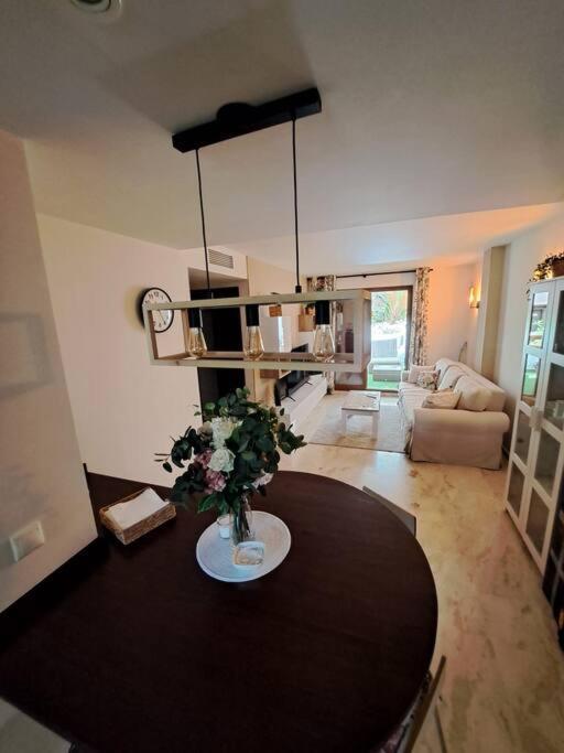 Olivia Sunny 2 Bedroom Apartament Punta Prima Torrevieja Dış mekan fotoğraf