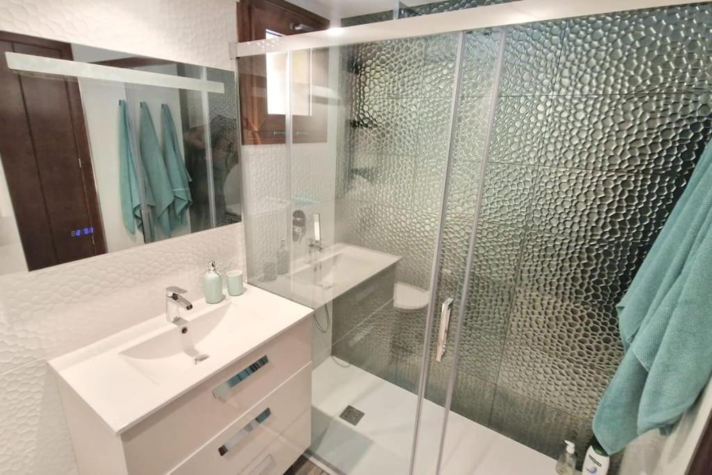Olivia Sunny 2 Bedroom Apartament Punta Prima Torrevieja Dış mekan fotoğraf