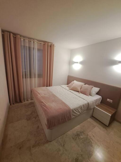 Olivia Sunny 2 Bedroom Apartament Punta Prima Torrevieja Dış mekan fotoğraf