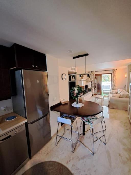 Olivia Sunny 2 Bedroom Apartament Punta Prima Torrevieja Dış mekan fotoğraf